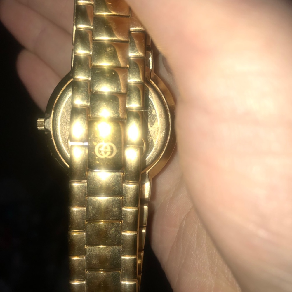 Vintage Gold Gucci watch 3300.2.M. - Picture 3 of 4